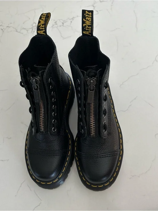 Dr. Martens Sinclair Boots - Picture 4 of 5